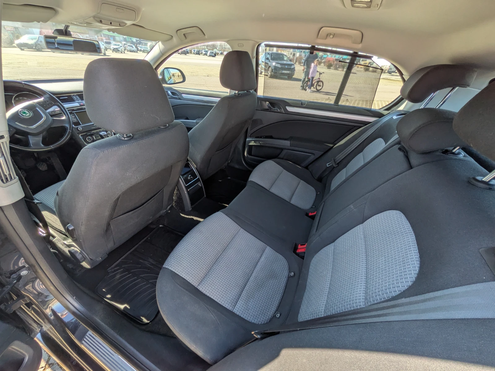 Skoda Superb TDI, снимка 7 - Автомобили и джипове - 53712913