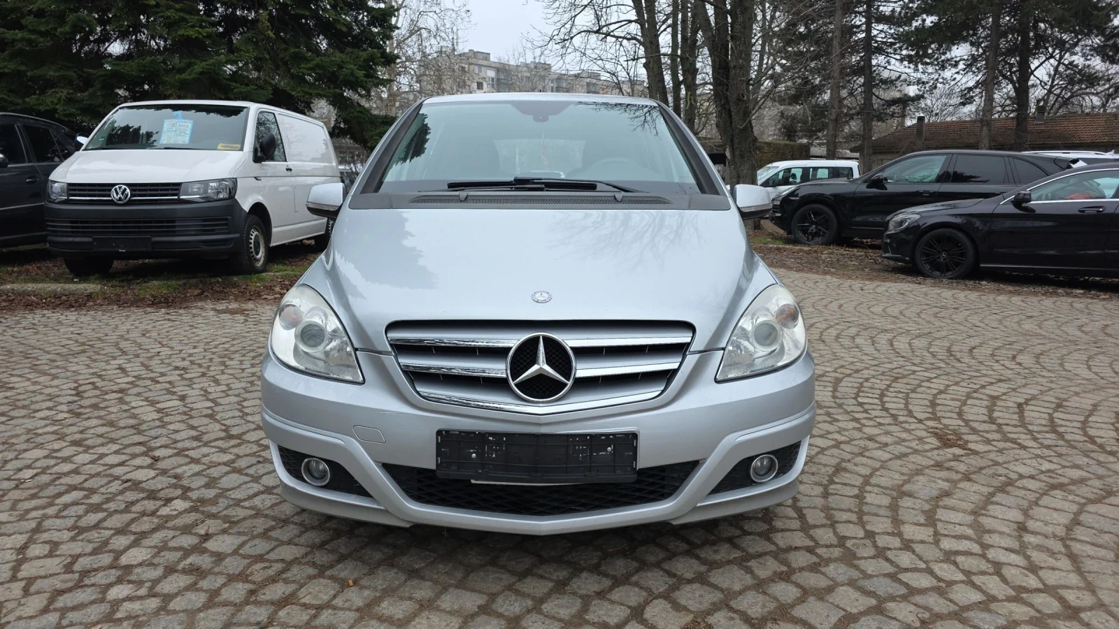 Mercedes-Benz B 180 CDI 109k.c Premium , снимка 3 - Автомобили и джипове - 53811569