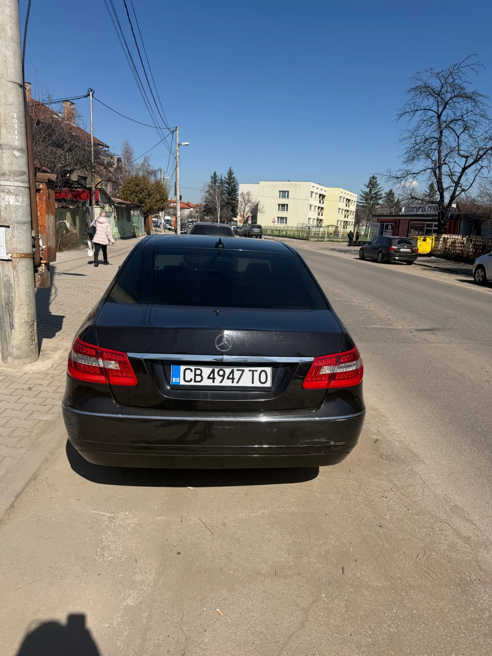 Mercedes-Benz E 220 170hp 5g tronic, снимка 5 - Автомобили и джипове - 53813233