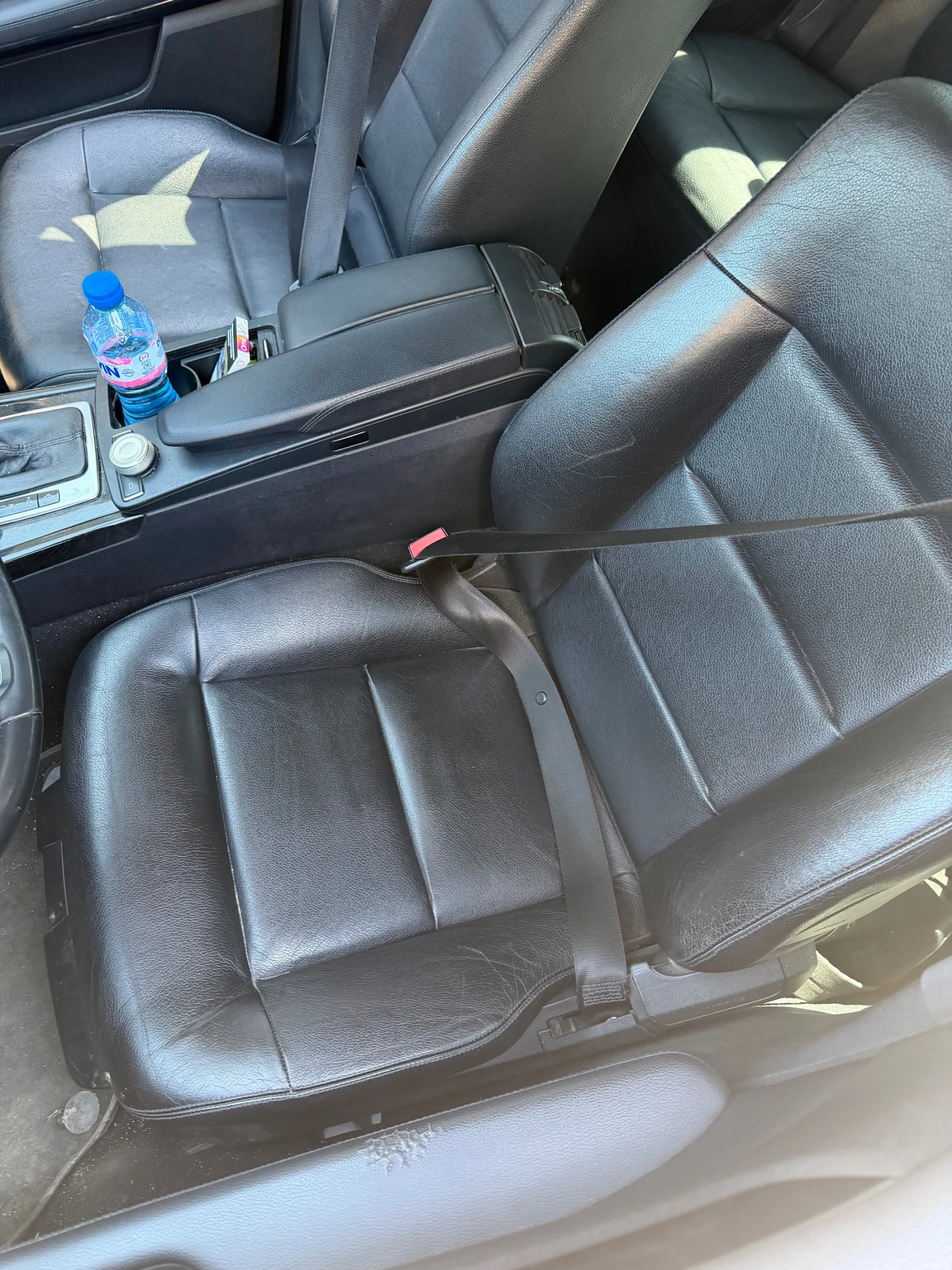 Mercedes-Benz E 220 170hp 5g tronic, снимка 8 - Автомобили и джипове - 53813233