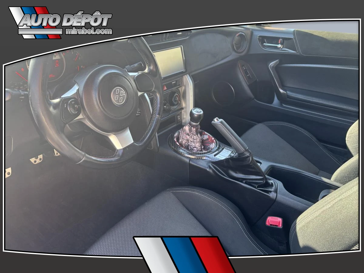 Toyota GR86 860 Special Edition * АвтоКредит* (ЦЕНА ДО БГ), снимка 5 - Автомобили и джипове - 54058969