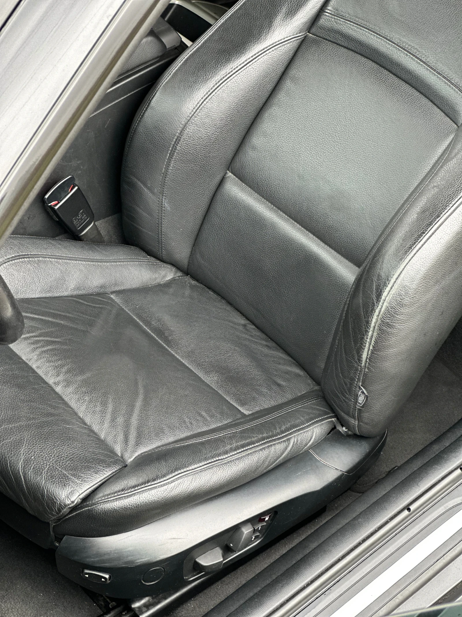 BMW 330 3.0i, снимка 12 - Автомобили и джипове - 54239420