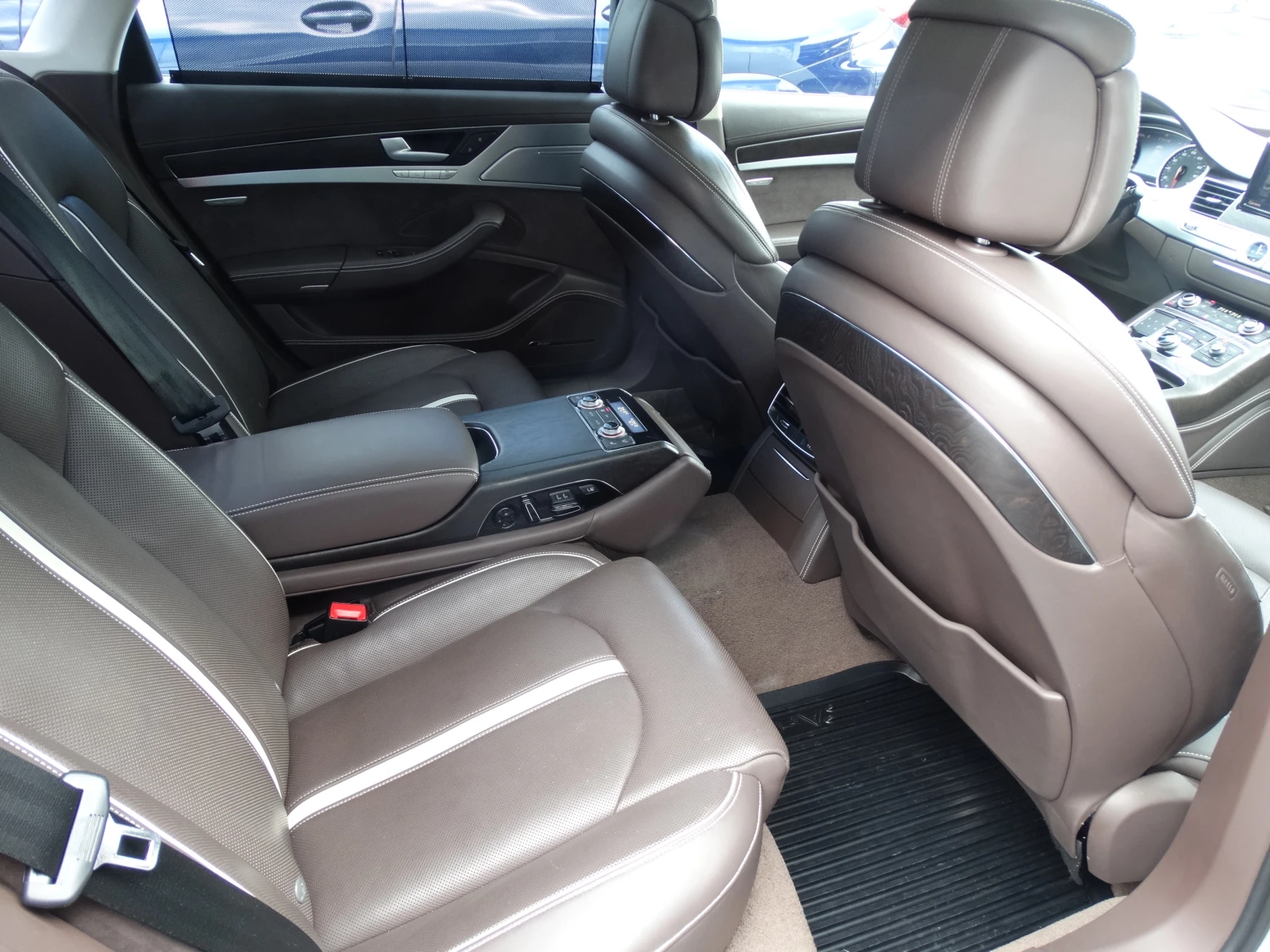 Audi A8 4.0TFSI LONG FULL, снимка 13 - Автомобили и джипове - 54087399