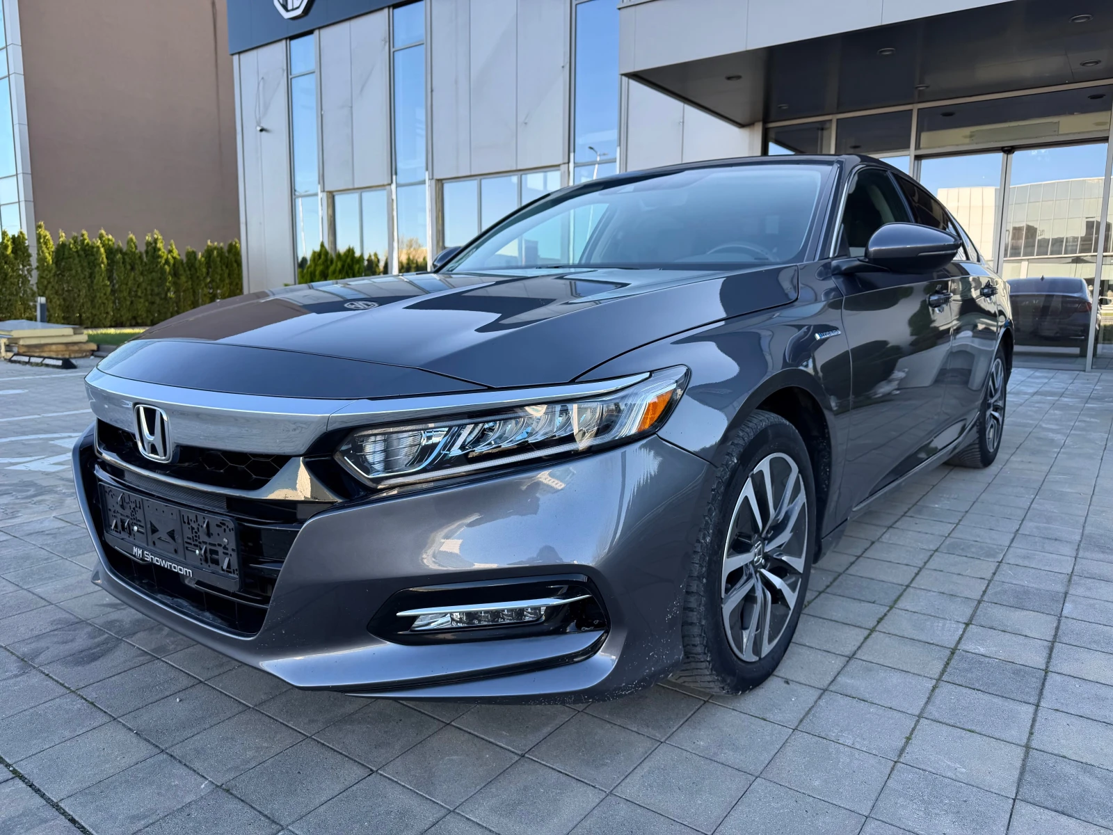 Honda Accord HYBRID-PREMIUM-DISTRONIC-KEY-LESS-EASY-ENTRY-ПОДГ