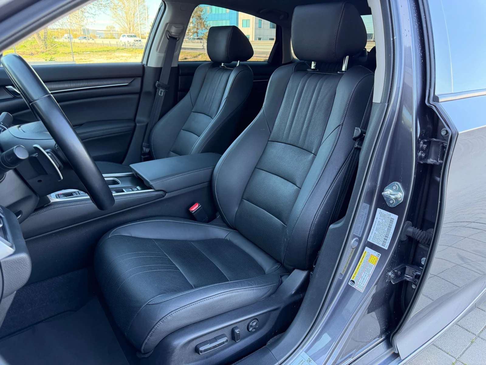 Honda Accord HYBRID-PREMIUM-DISTRONIC-KEY-LESS-EASY-ENTRY-ПОДГ, снимка 10 - Автомобили и джипове - 54146277