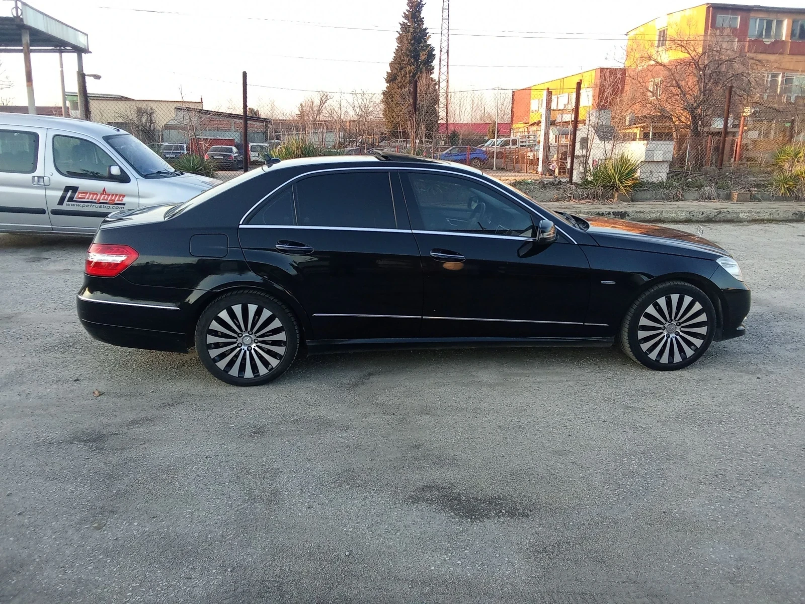Mercedes-Benz E 350 4 matik ЛИЗИНГ, снимка 7 - Автомобили и джипове - 54170140