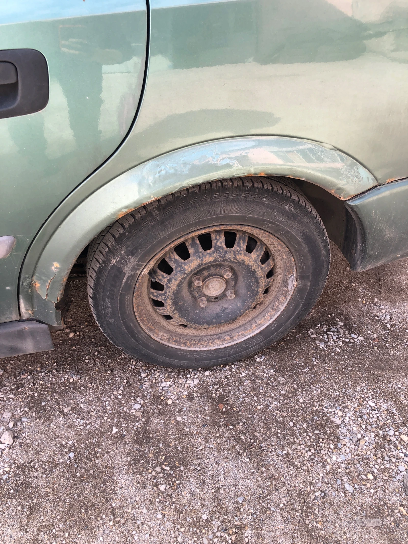 Opel Astra 1.6 75hp AC, снимка 4 - Автомобили и джипове - 54173458