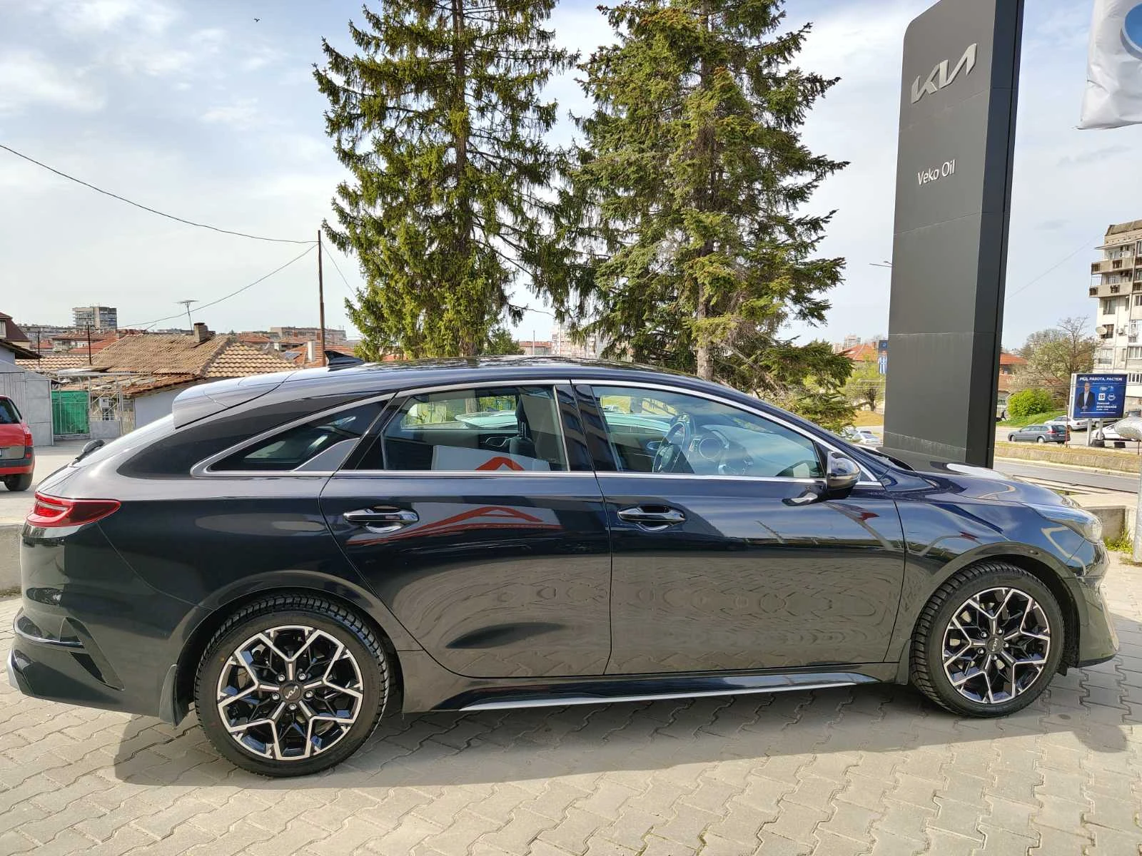 Kia Pro ceed GT - Line, снимка 4 - Автомобили и джипове - 54595939