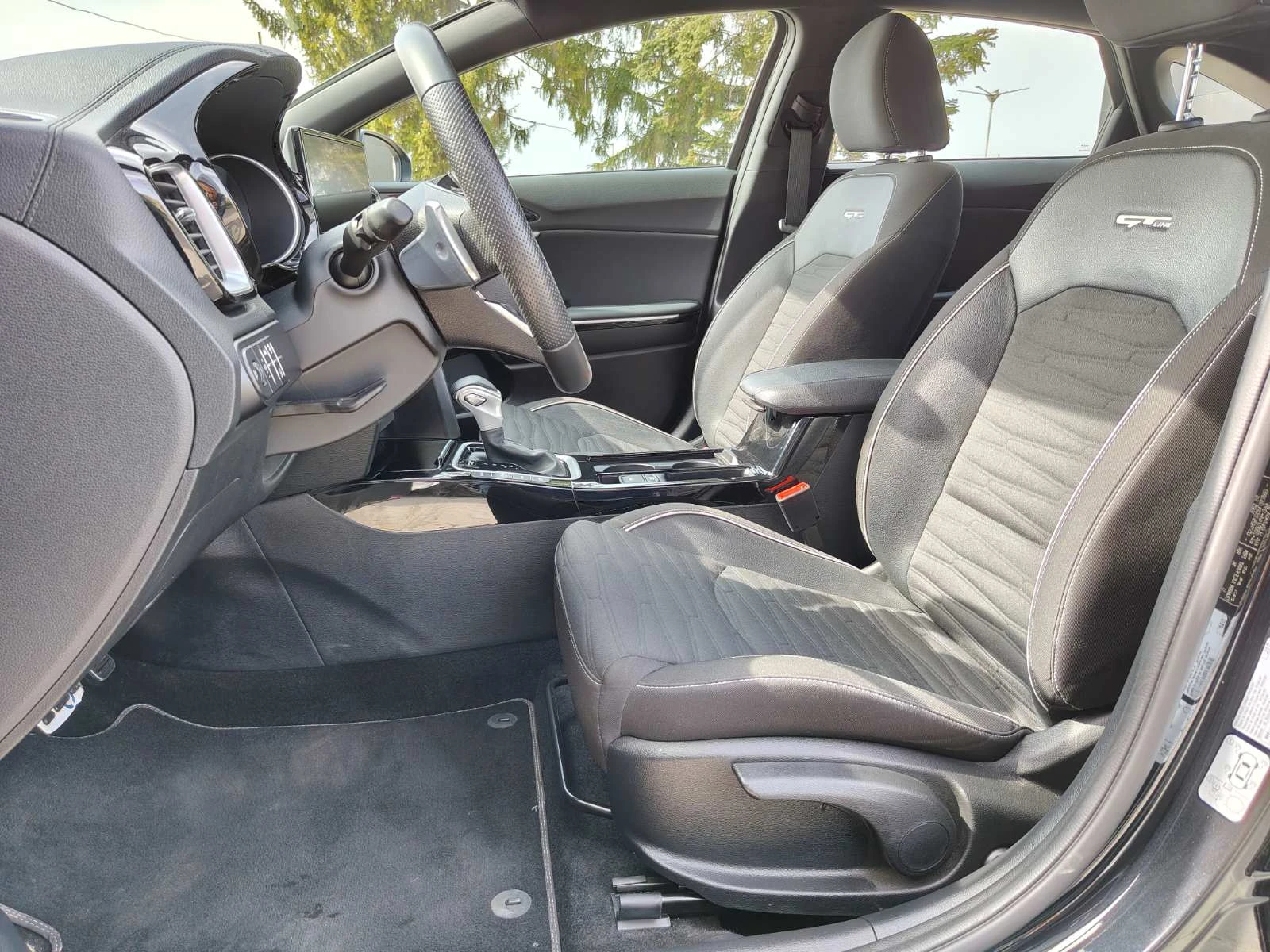 Kia Pro ceed GT - Line, снимка 10 - Автомобили и джипове - 54595939
