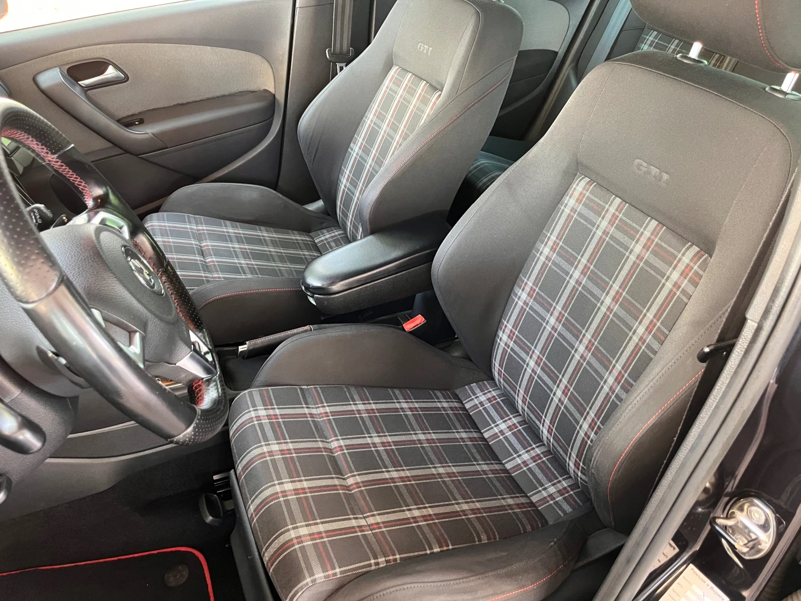 VW Polo GTI, снимка 8 - Автомобили и джипове - 54858515