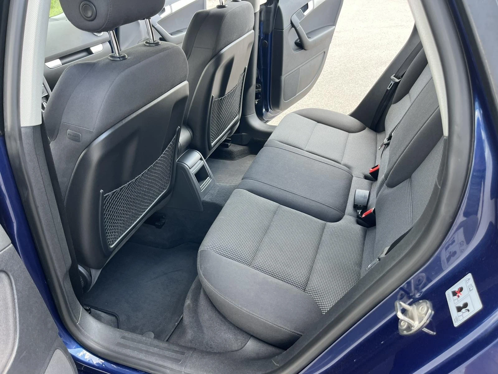 Audi A3 1.6TDI 105кс EURO 5A FACE КЛИМАТРОНИК АВТОПИЛОТ, снимка 9 - Автомобили и джипове - 55076200