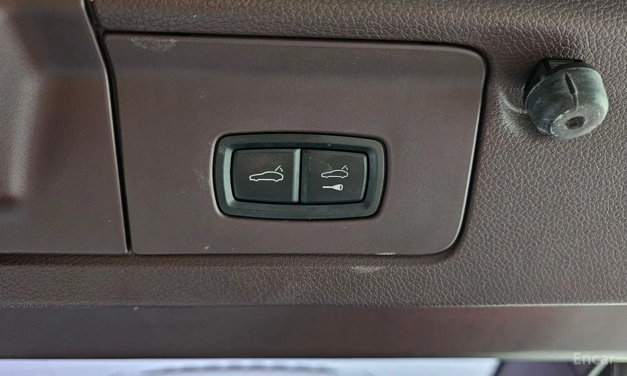 Porsche Panamera TURBO* PDK* ПОДГРЕВ* ОБДУХВАНЕ* ДИСТРОНИК* КАМЕРА*, снимка 16 - Автомобили и джипове - 55213265