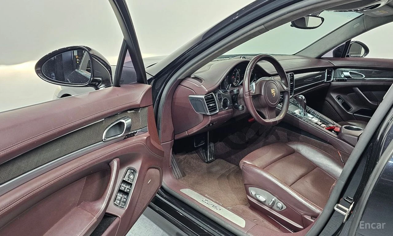 Porsche Panamera TURBO* PDK* ПОДГРЕВ* ОБДУХВАНЕ* ДИСТРОНИК* КАМЕРА*, снимка 6 - Автомобили и джипове - 55213265