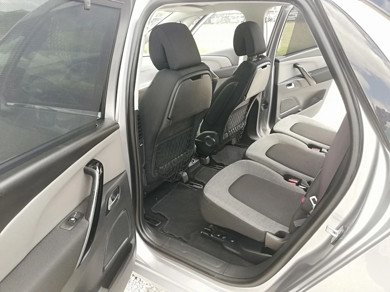 Citroen C4 Picasso 1.6D KLI NAVI AVTOMAT, снимка 10 - Автомобили и джипове - 55405212