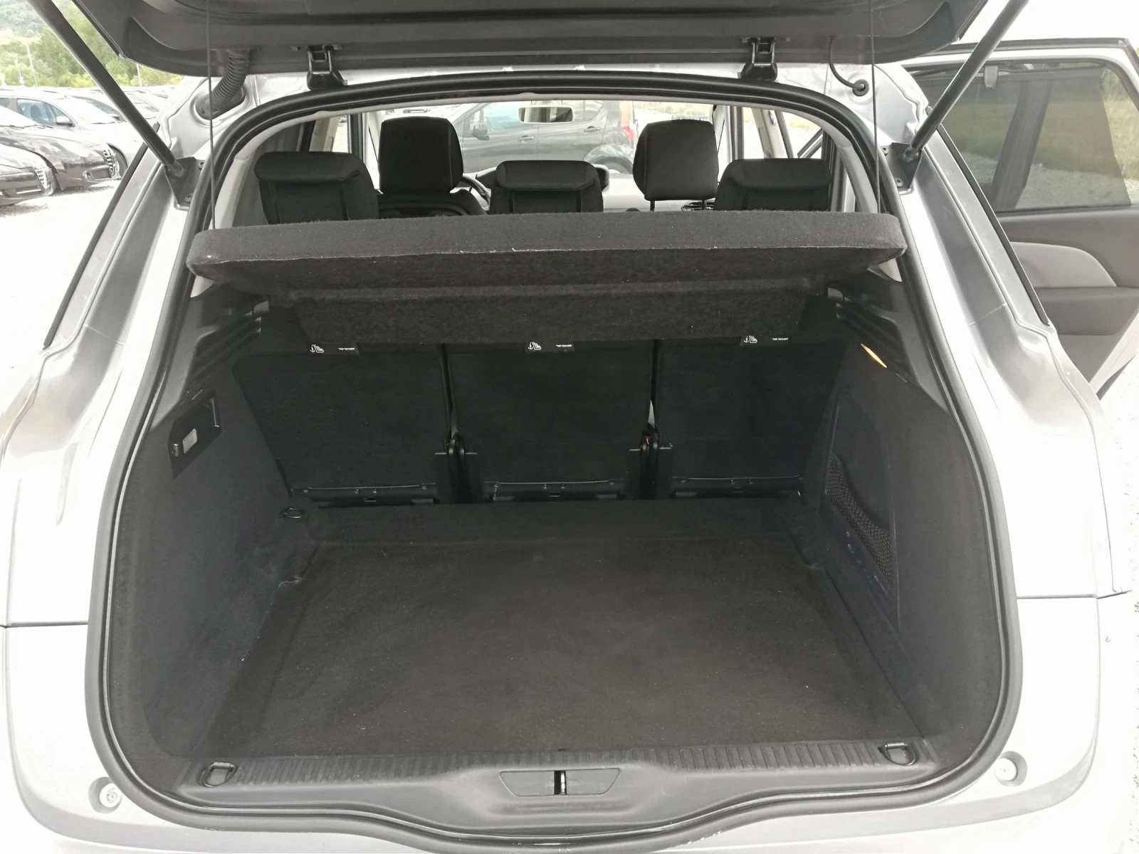 Citroen C4 Picasso 1.6D KLI NAVI AVTOMAT, снимка 11 - Автомобили и джипове - 55405212