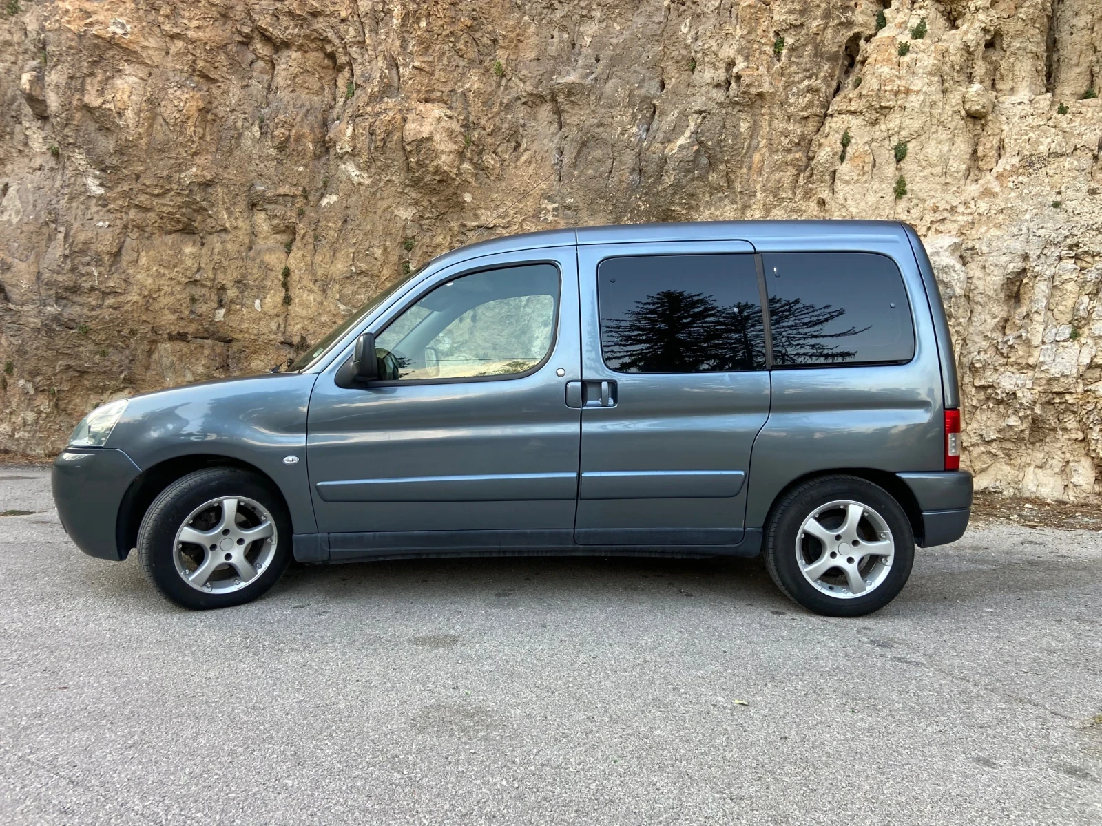 Citroen Berlingo, снимка 6 - Автомобили и джипове - 55579920