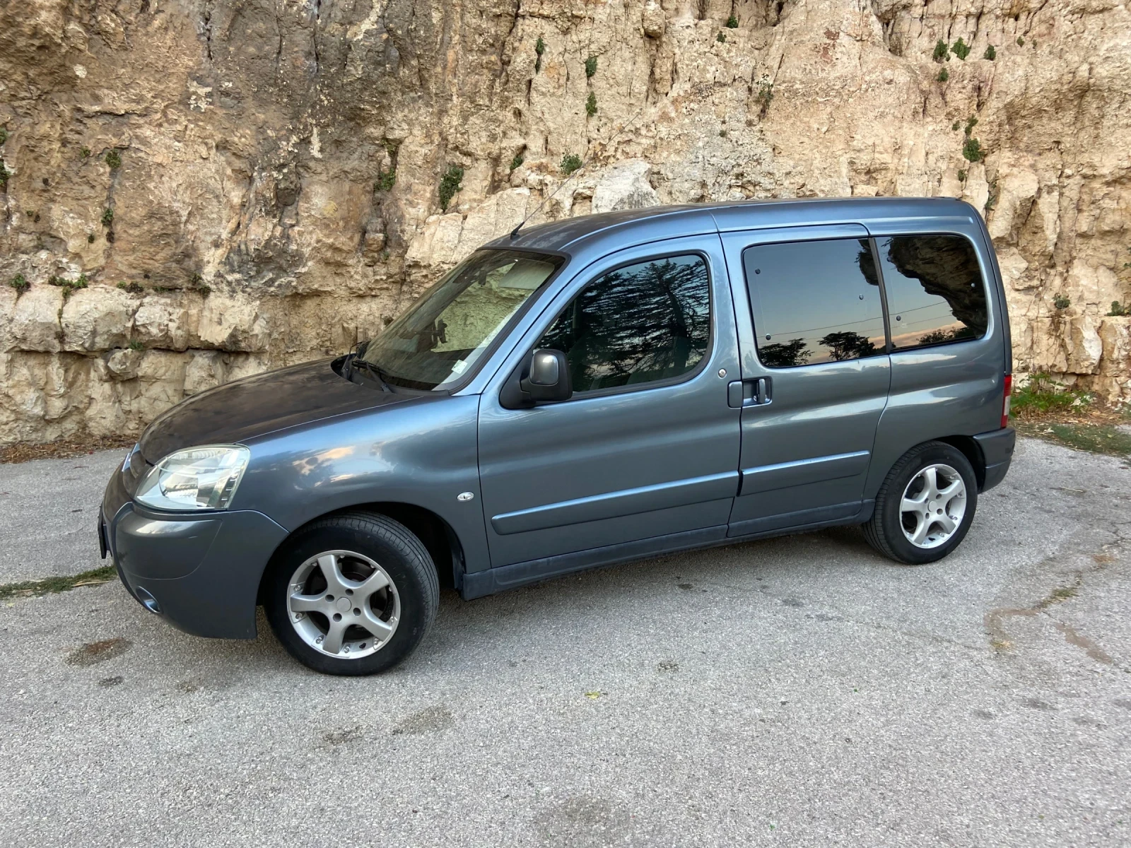 Citroen Berlingo, снимка 8 - Автомобили и джипове - 55579920