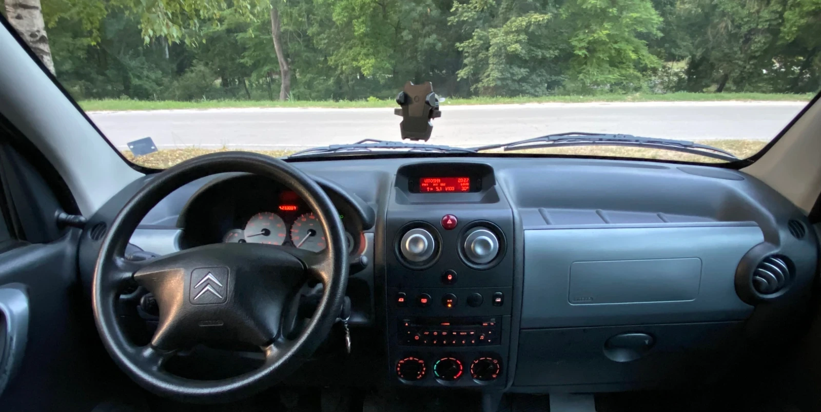 Citroen Berlingo, снимка 12 - Автомобили и джипове - 55579920