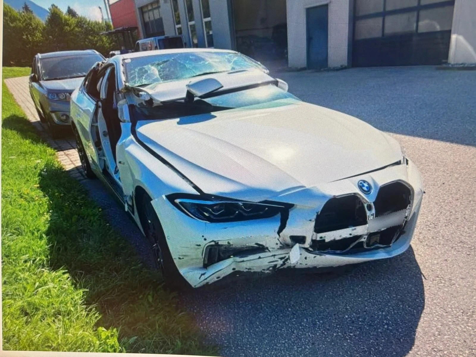 BMW i4 ��� | Mobile.bg � ����������� 4