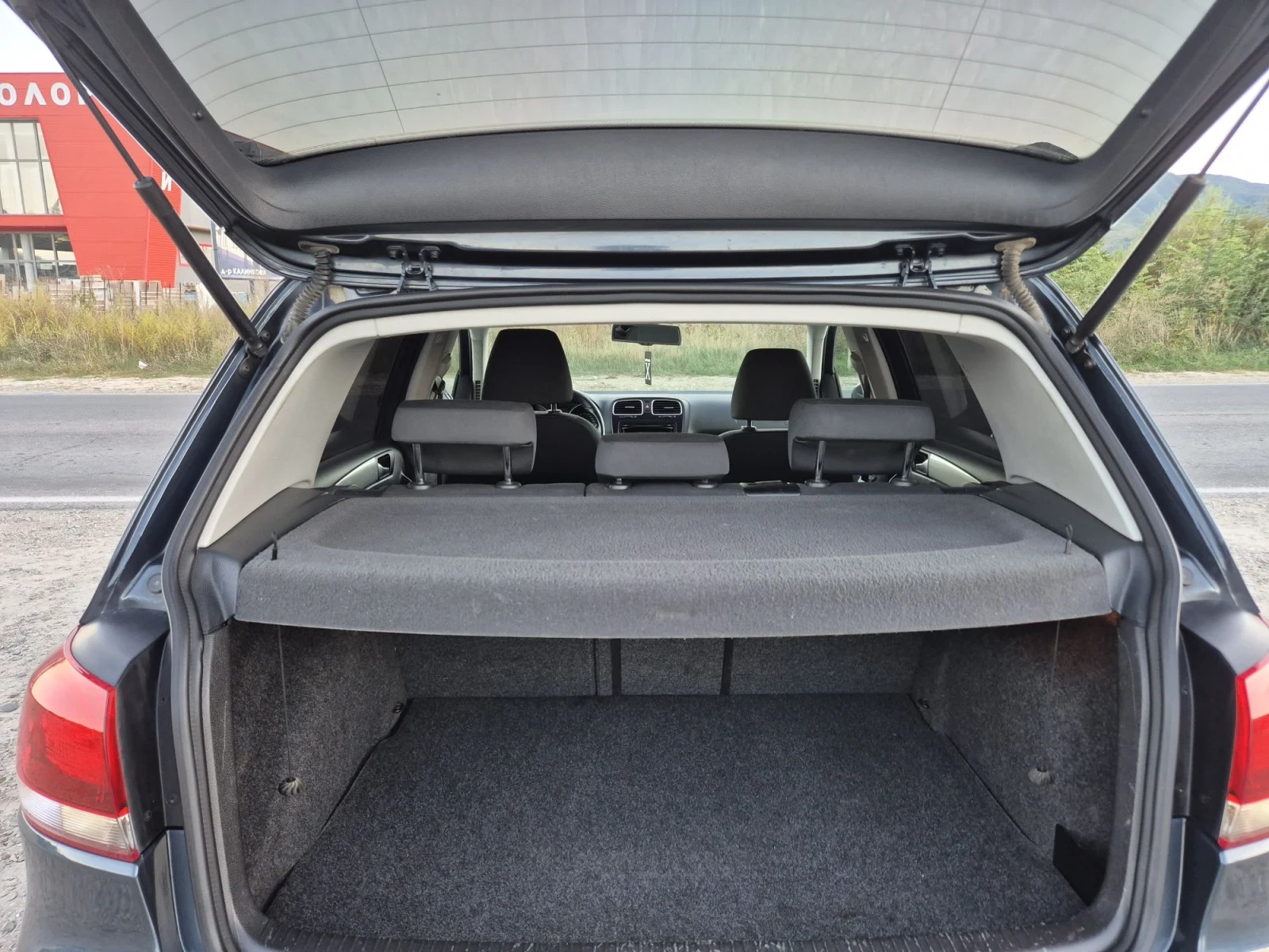VW Golf 2.0TDI 140k.s 6s.k ������ | Mobile.bg � ����������� 11