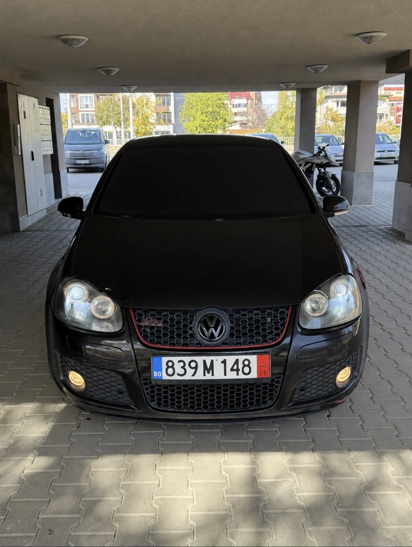 VW Golf 2.0TFSI, снимка 7 - Автомобили и джипове - 56521780