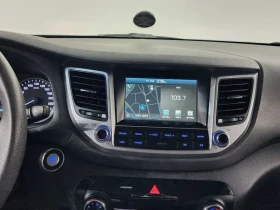 Hyundai Tucson 2.0 2WD STYLE, снимка 13
