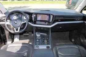 Обява за продажба на VW Touareg 3.0TDI/ELEGANCE/231HP/4M/NIGHT-V./HUD/MASSAGE/814f ~59 599 лв. - изображение 6