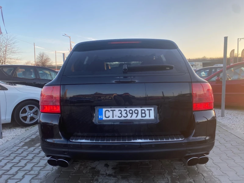 Porsche Cayenne TURBO* Нови гуми* Топ* Перфектен* Нави* , снимка 9 - Автомобили и джипове - 48638828