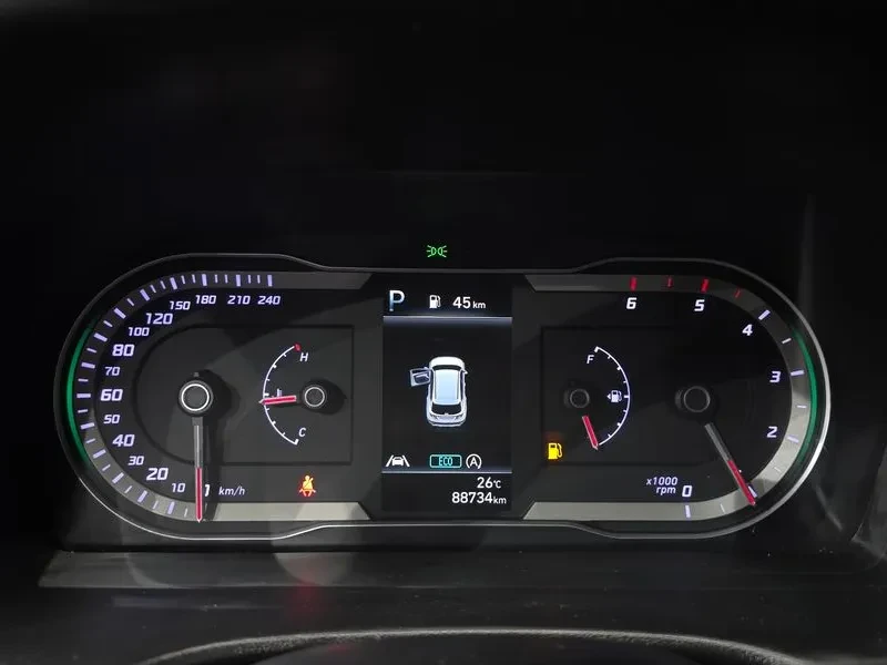Hyundai Tucson  Diesel 2.0 4Wd Modern, снимка 8 - Автомобили и джипове - 56130782
