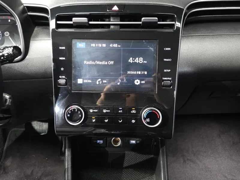 Hyundai Tucson  Diesel 2.0 4Wd Modern, снимка 13 - Автомобили и джипове - 56130782