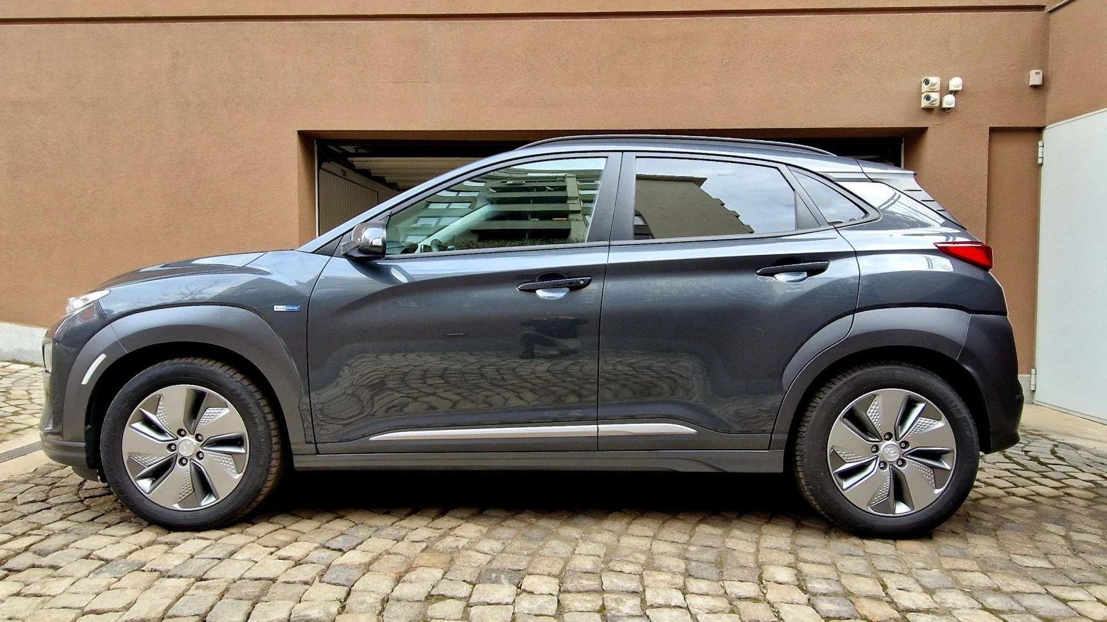 Hyundai Kona 64KWh/Premium/SOH96.7 - изображение 5
