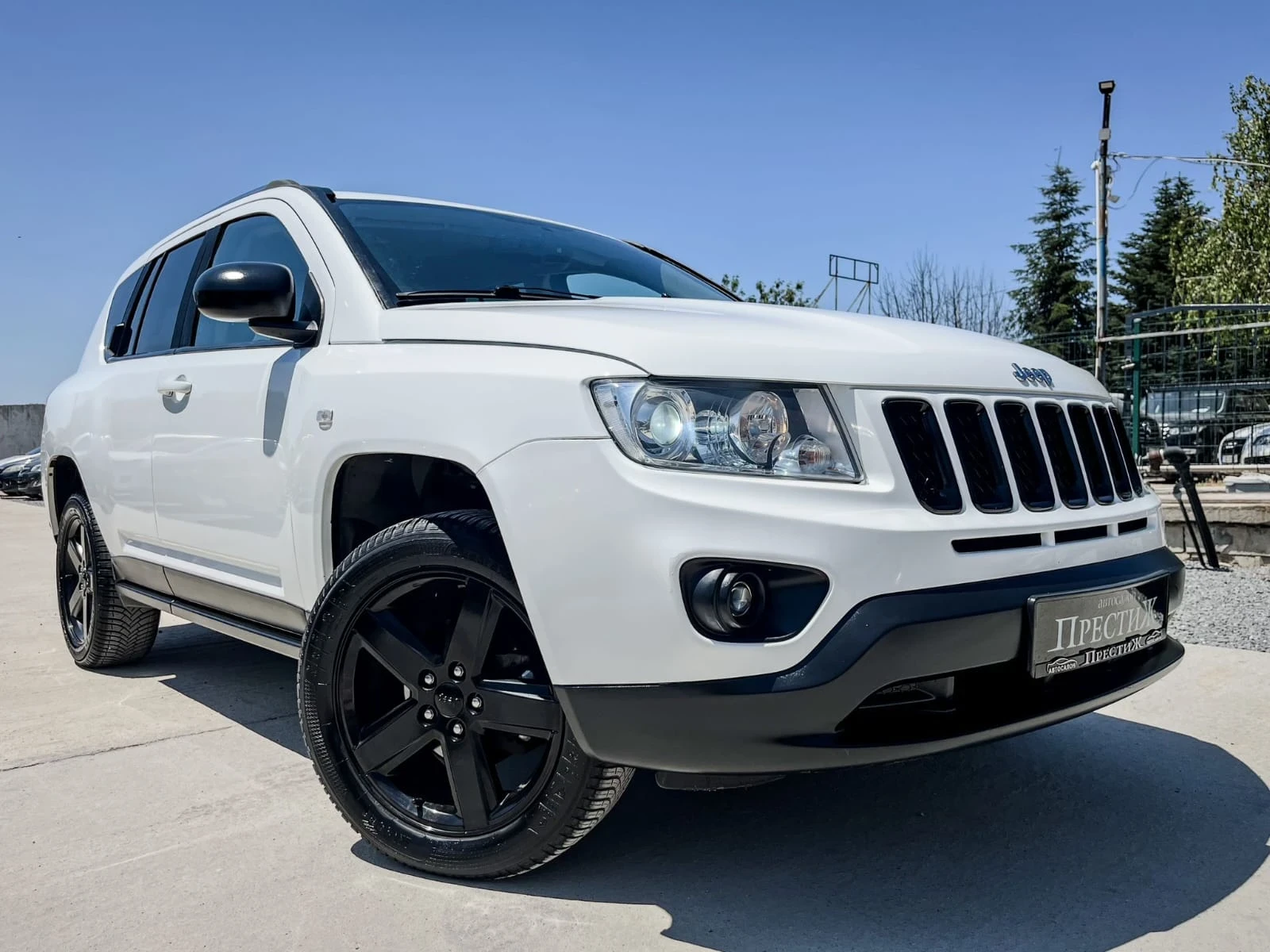 Jeep Compass 2.2 CRD - LIMITED - изображение 3