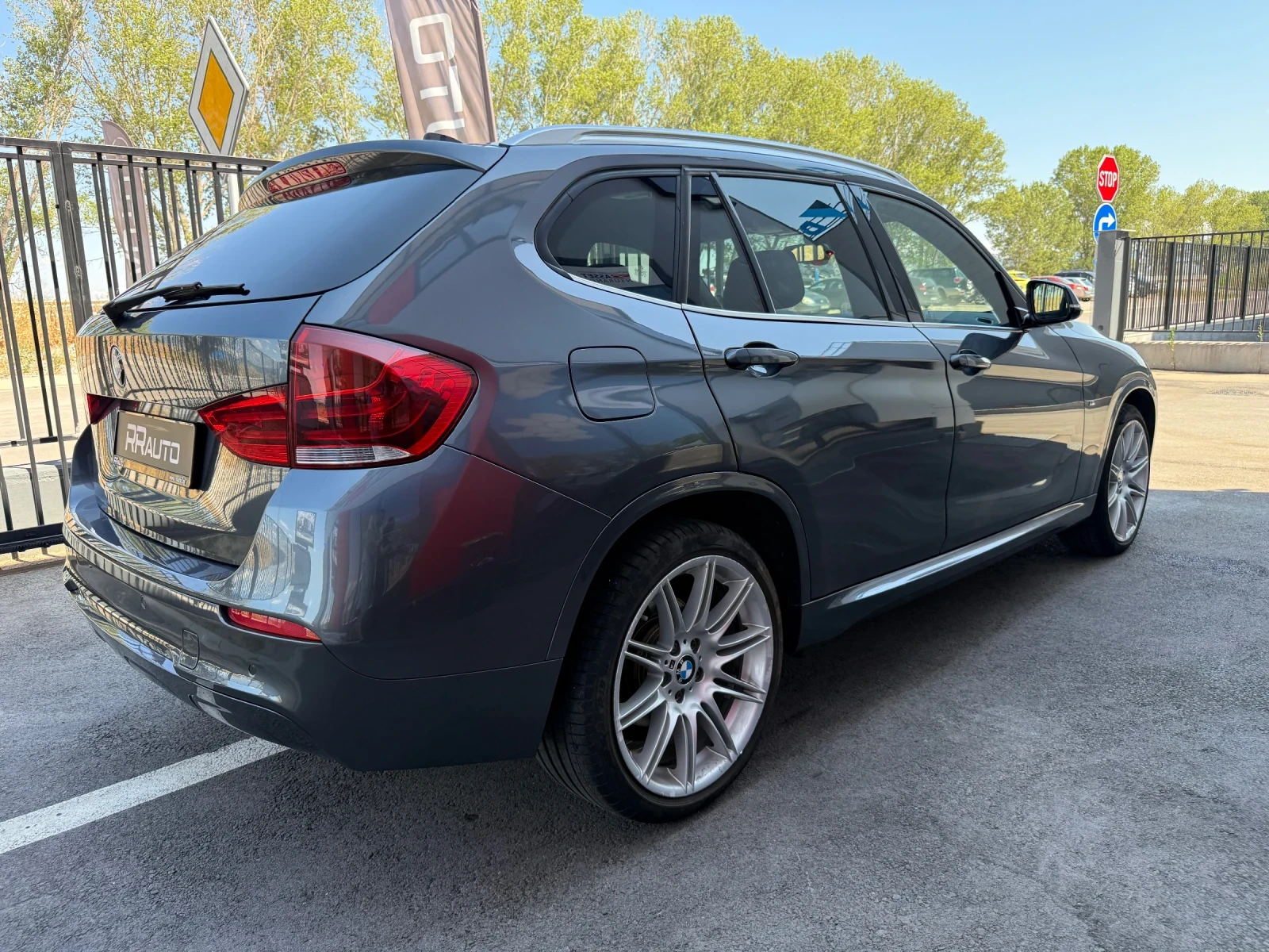BMW X1 M 18D - изображение 6