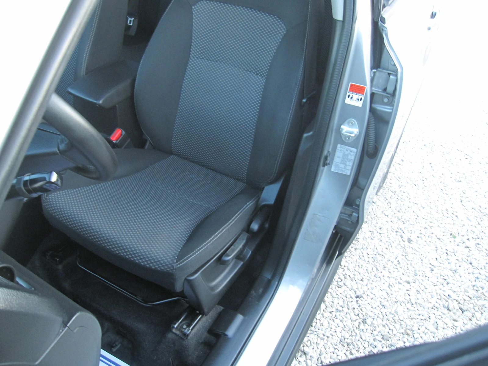 Suzuki Vitara Allgrip 4x4..1, 6D, Navi, Дистроник - изображение 10