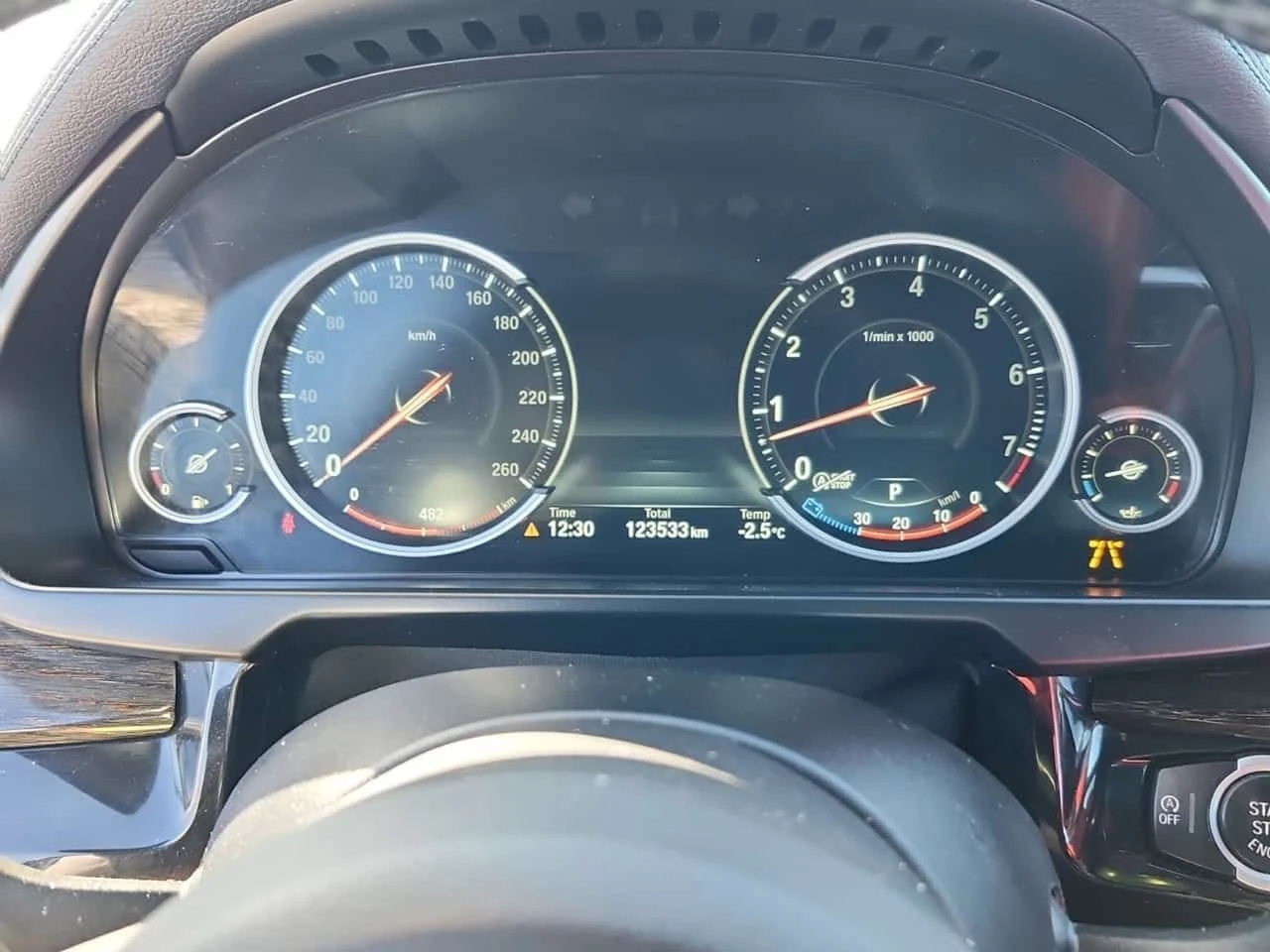 BMW X6 * XDRIVE35I * М-ПАКЕТ* ДИГИТАЛНО ТАБЛО* ПАНОРАМА*  - изображение 9