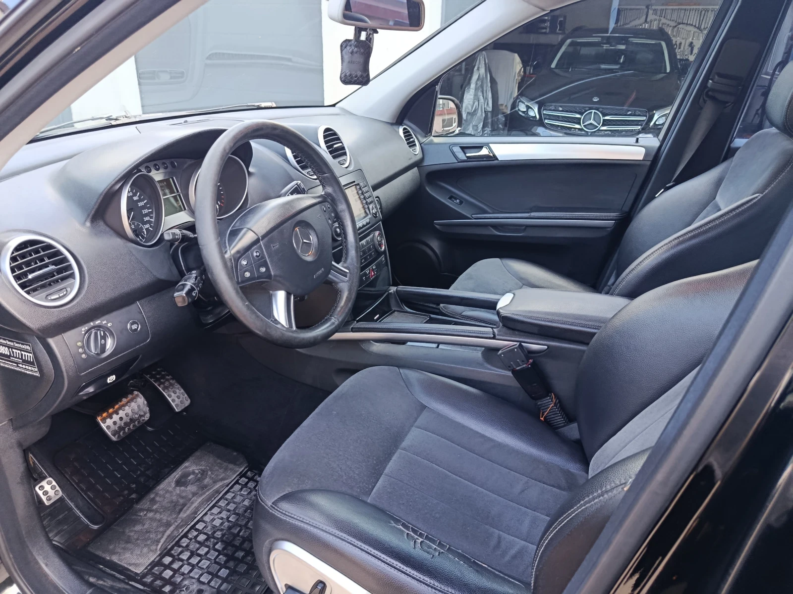 Mercedes-Benz ML 320 Джип, снимка 7 - Автомобили и джипове - 54347264