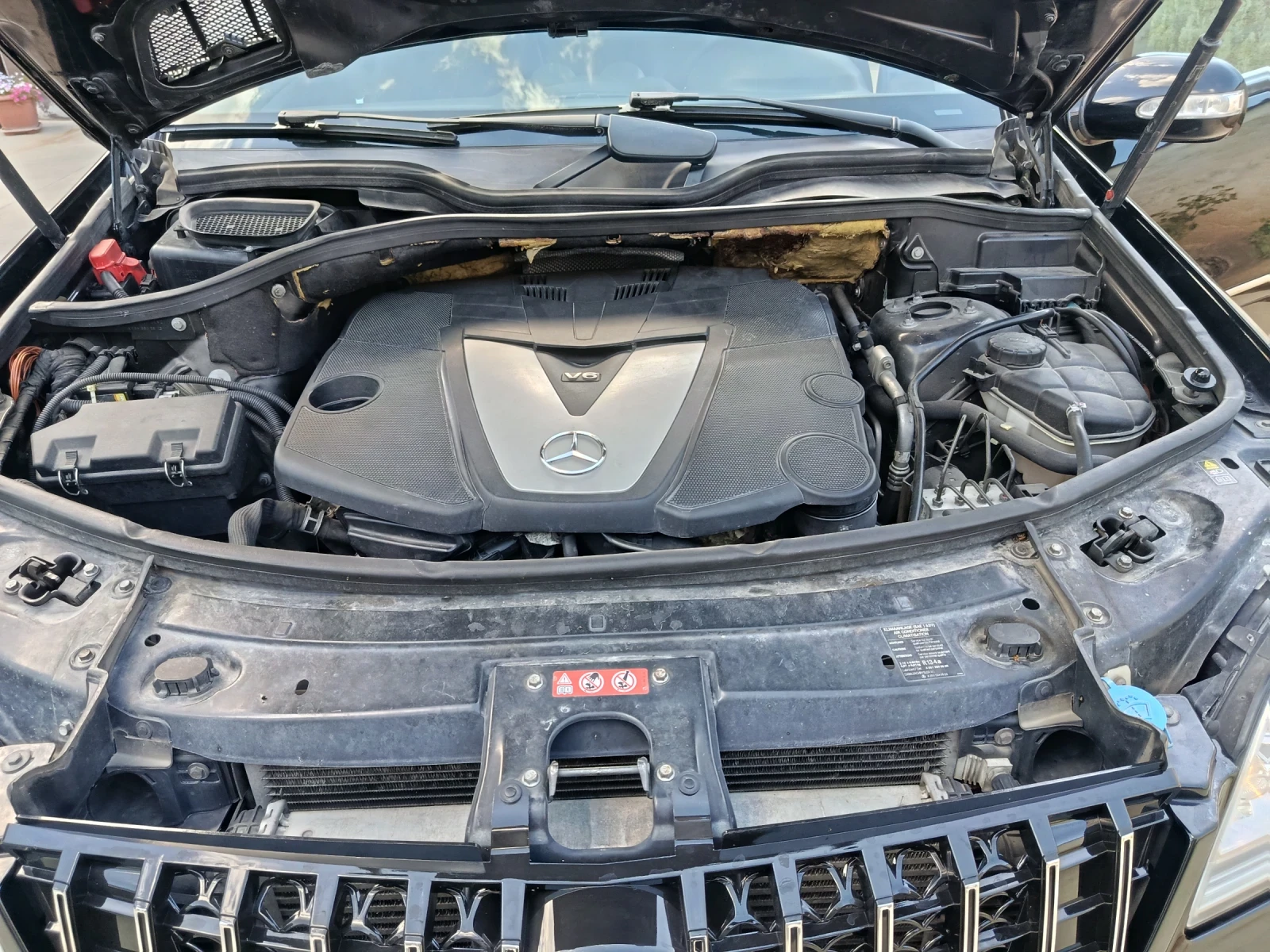 Mercedes-Benz ML 320 Джип, снимка 13 - Автомобили и джипове - 54347264