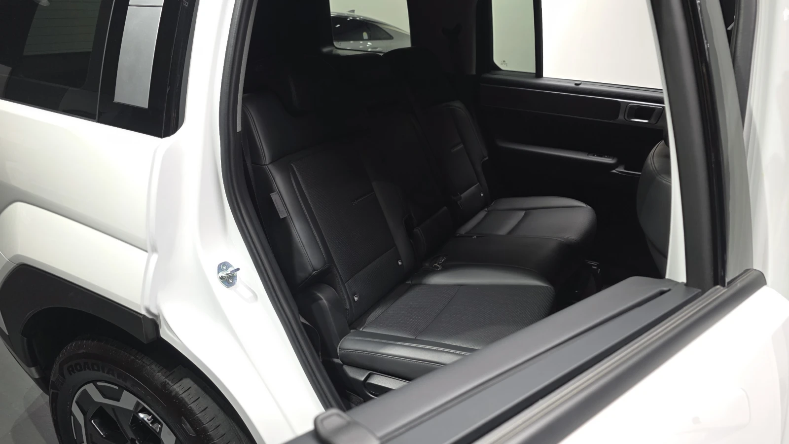 Hyundai Santa fe 2.5T Prestige* 360* ЕЛ. БАГАЖНИК* КРАЙНА ЦЕНА, снимка 12 - Автомобили и джипове - 55323557