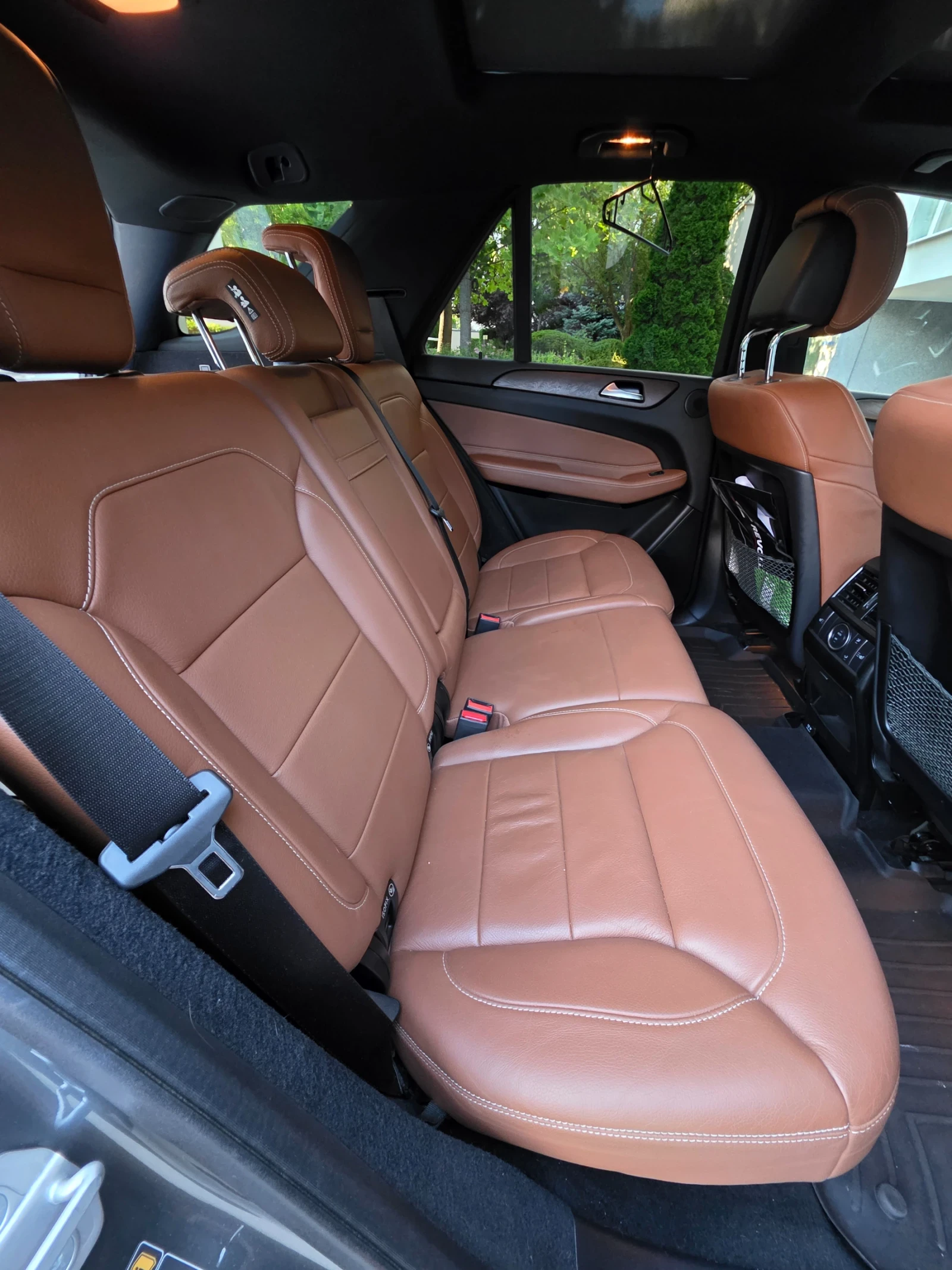Mercedes-Benz GLE 400, снимка 7 - Автомобили и джипове - 55781575