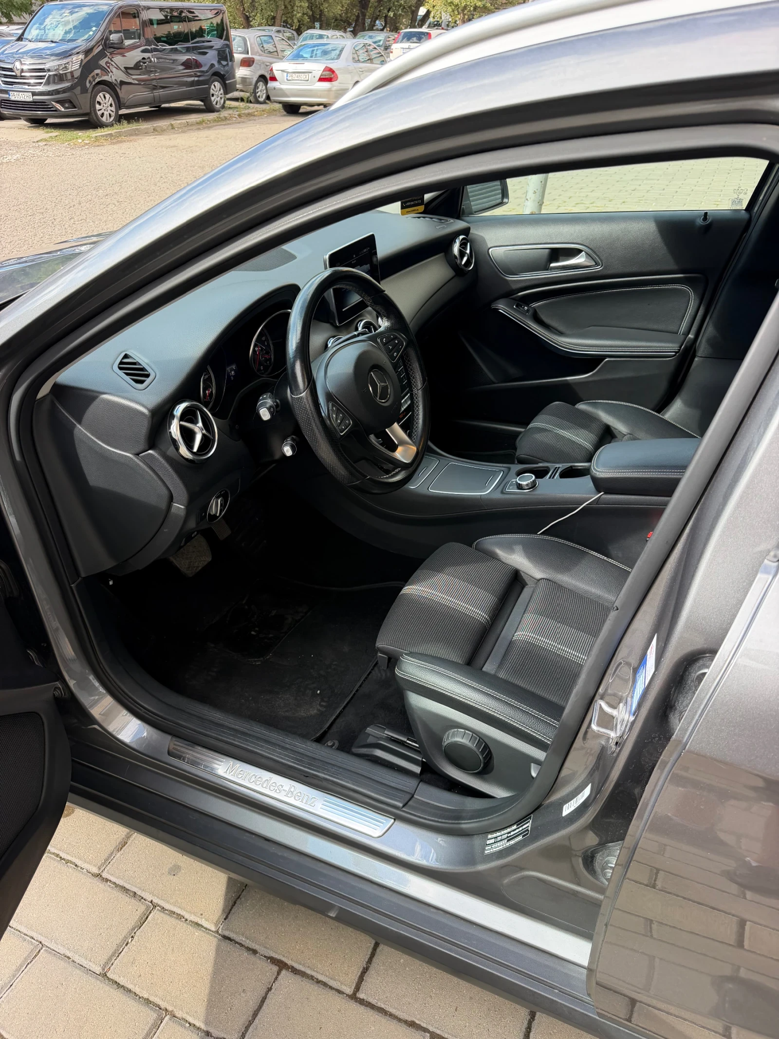 Mercedes-Benz GLA 200 CDi, снимка 4 - Автомобили и джипове - 56247088
