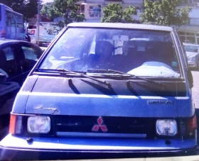  Mitsubishi L300