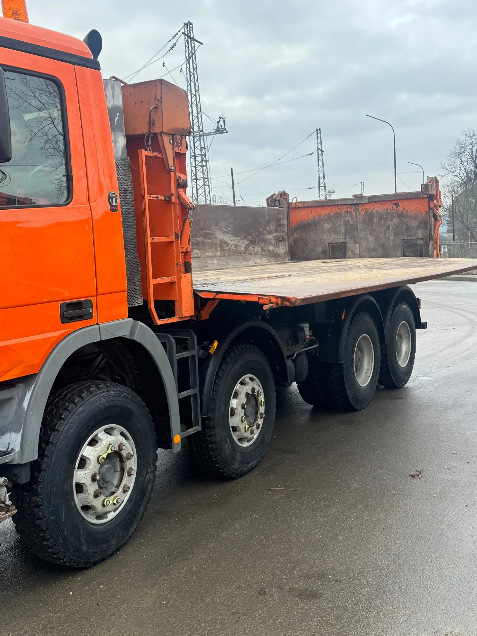Mercedes-Benz Actros Самосвал 3236 - изображение 4