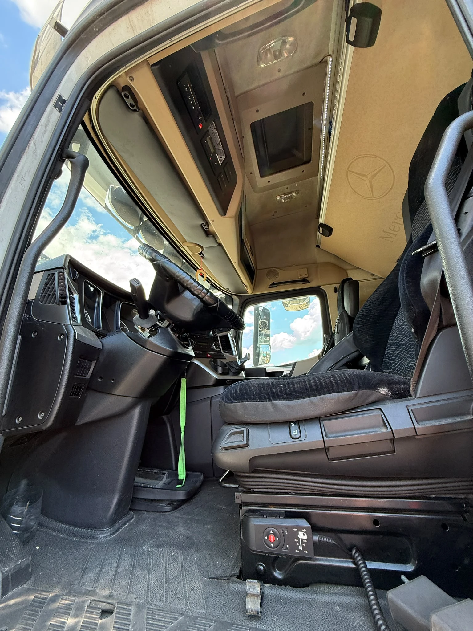 Mercedes-Benz Actros 1842 ЦЯЛ НА ЧАСТИ, снимка 10 - Камиони - 55453894