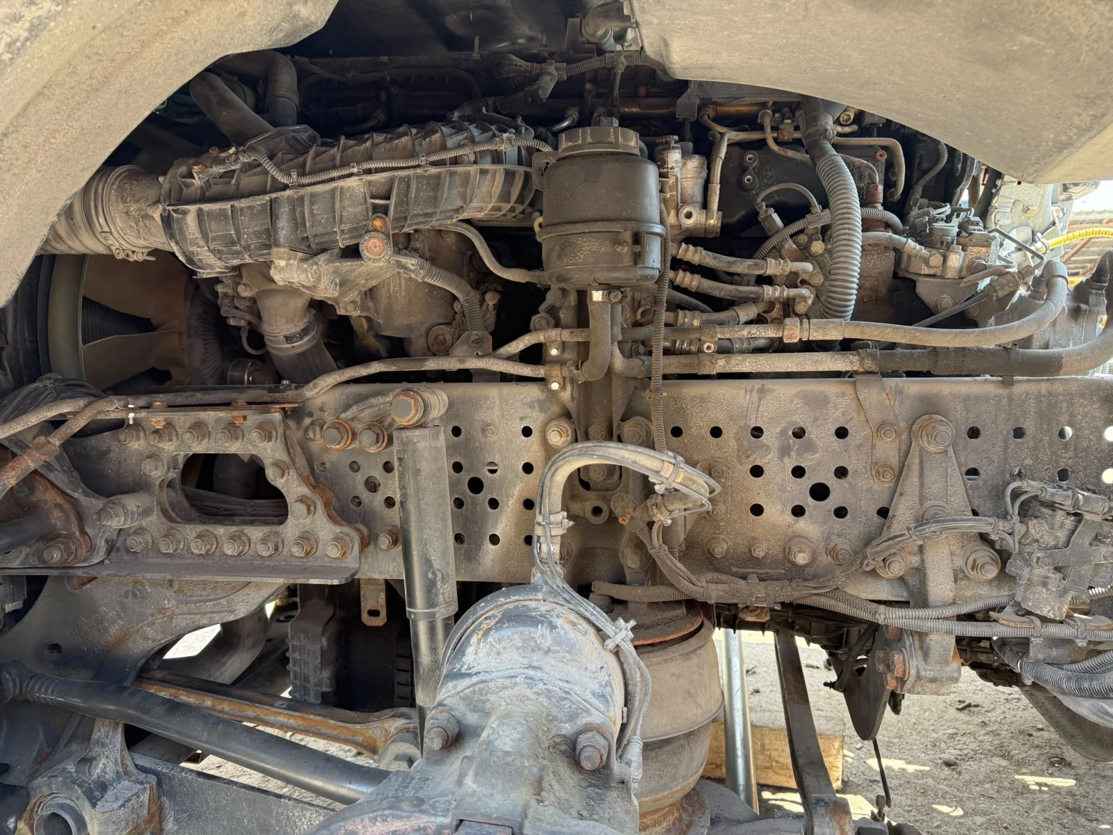 Mercedes-Benz Actros 1842 ЦЯЛ НА ЧАСТИ, снимка 9 - Камиони - 55453894