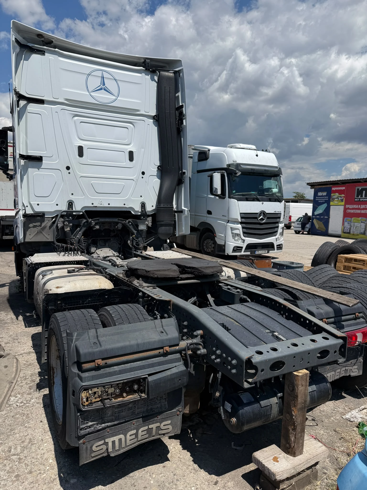 Mercedes-Benz Actros 1842 ЦЯЛ НА ЧАСТИ, снимка 3 - Камиони - 55453894