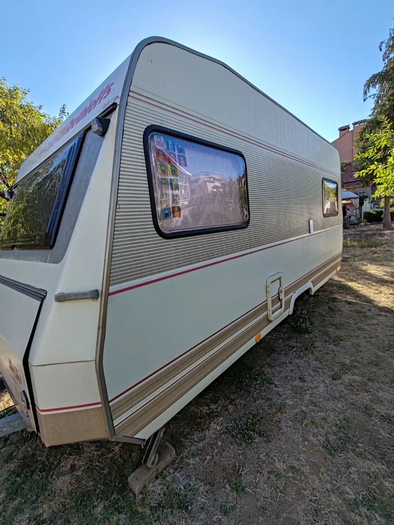 Каравана Dethleffs New Line, снимка 3 - Каравани и кемпери - 52211112