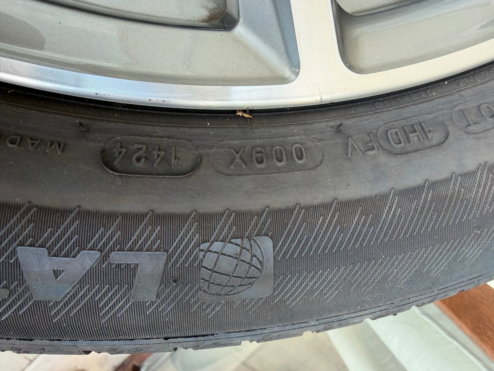 Гуми с джанти Michelin 245/50R19, снимка 3 - Гуми и джанти - 56012078