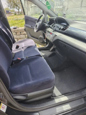 Honda Fr-v, снимка 10