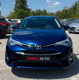 Toyota Avensis 1.8 бензин ТОП!!! С гаранция!, снимка 2