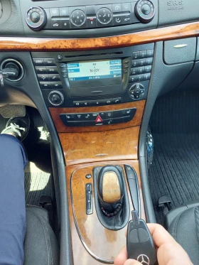 Обява за продажба на Mercedes-Benz E 220 2.2 CDI / автомат ~9 999 лв. - изображение 11